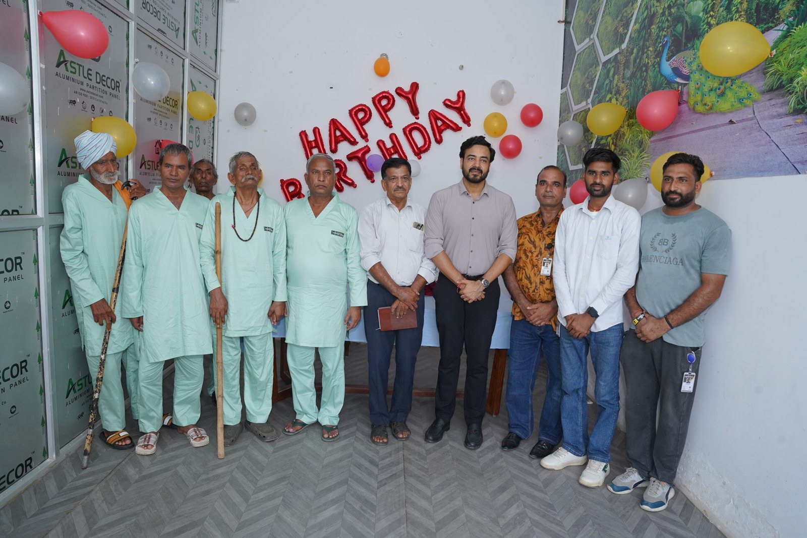 Residents and team at Shakuntala Sadan